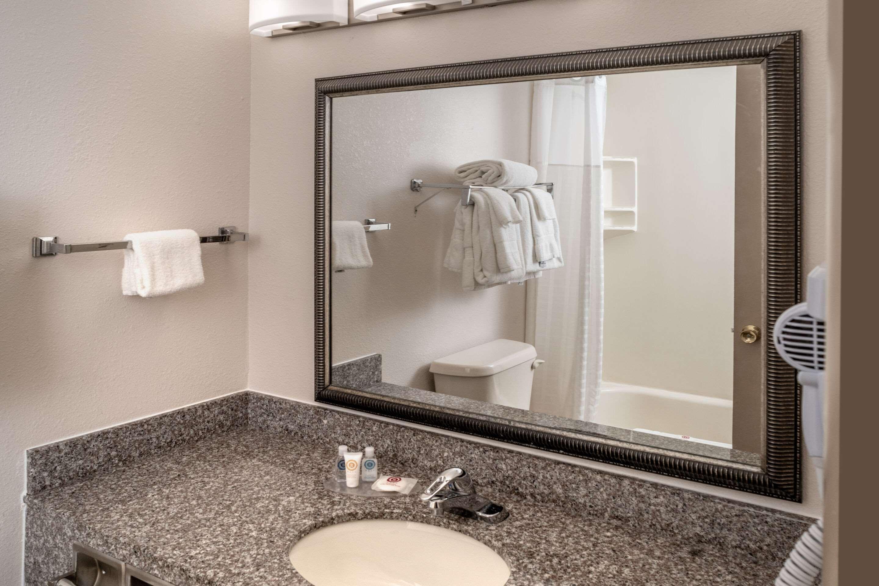 Clarion Pointe Beckley Hotel Ngoại thất bức ảnh