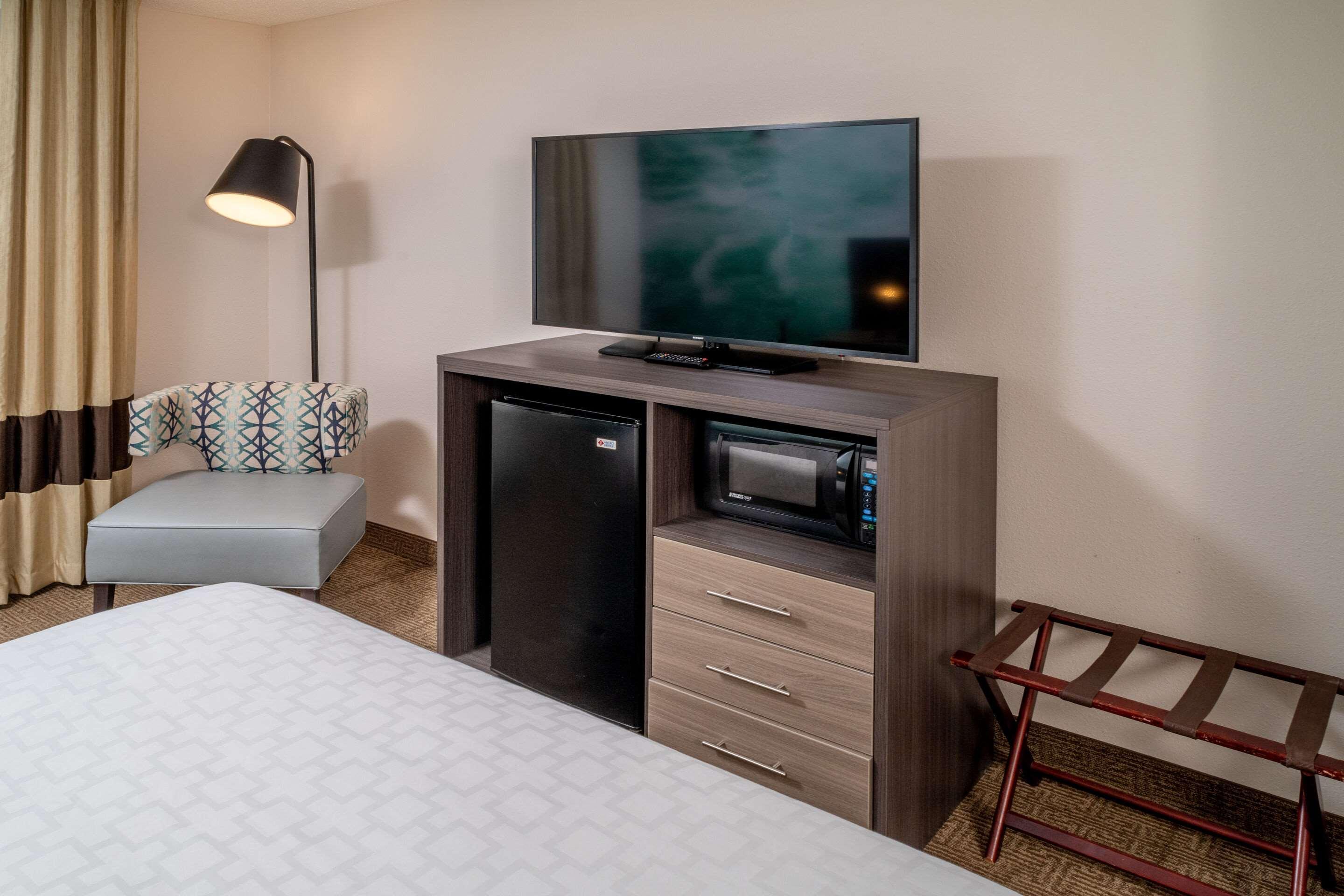 Clarion Pointe Beckley Hotel Ngoại thất bức ảnh