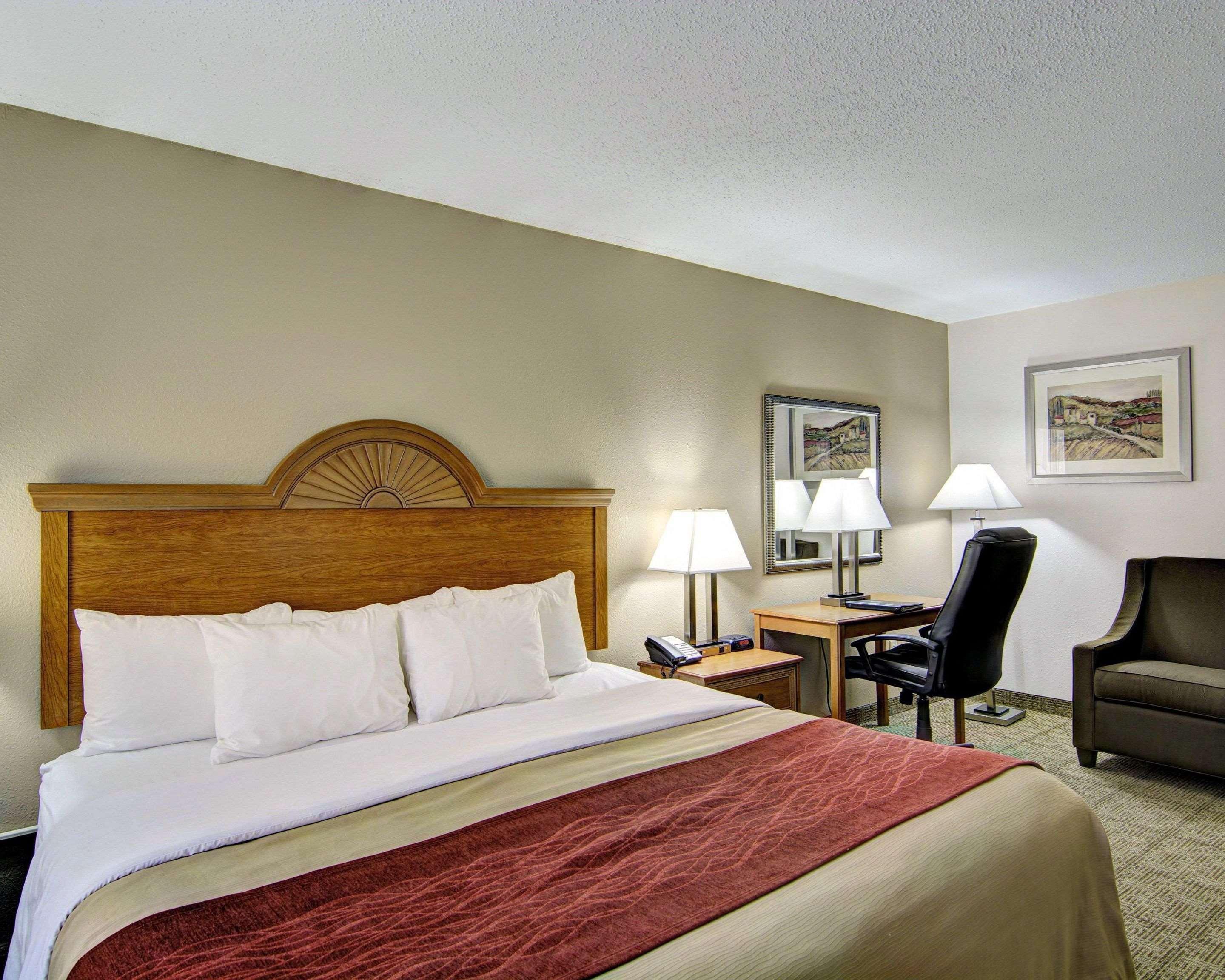 Clarion Pointe Beckley Hotel Ngoại thất bức ảnh