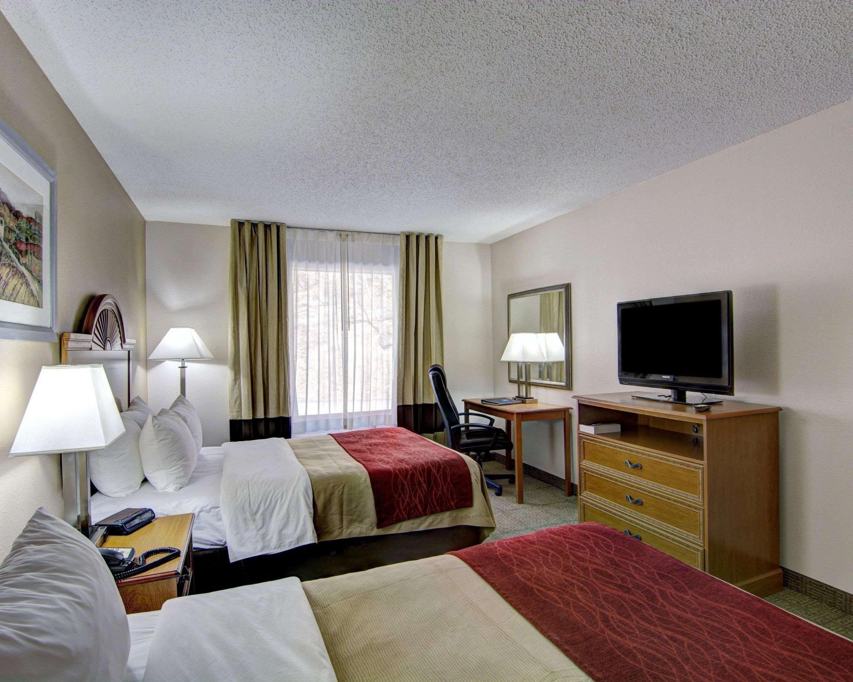 Clarion Pointe Beckley Hotel Ngoại thất bức ảnh