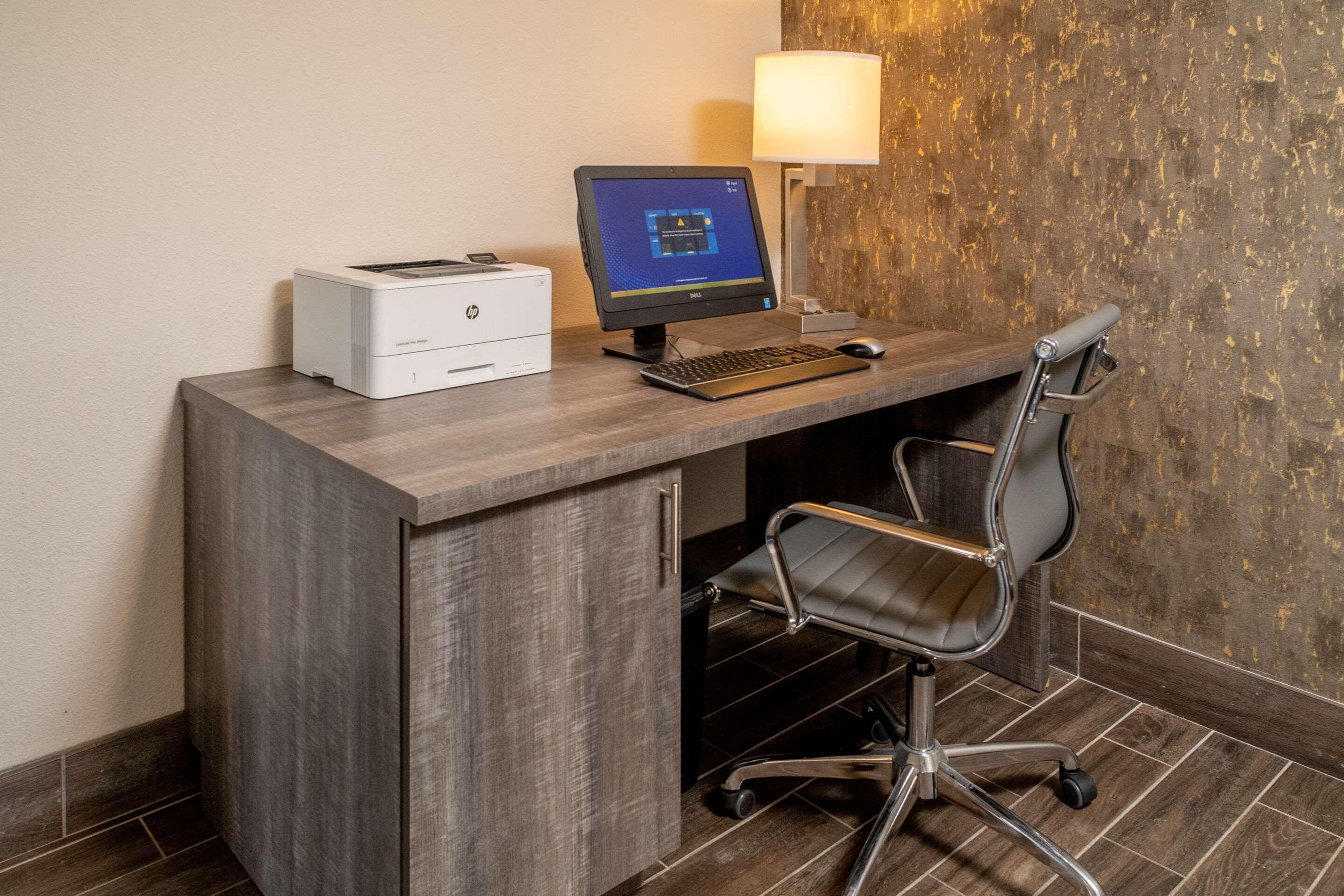 Clarion Pointe Beckley Hotel Ngoại thất bức ảnh